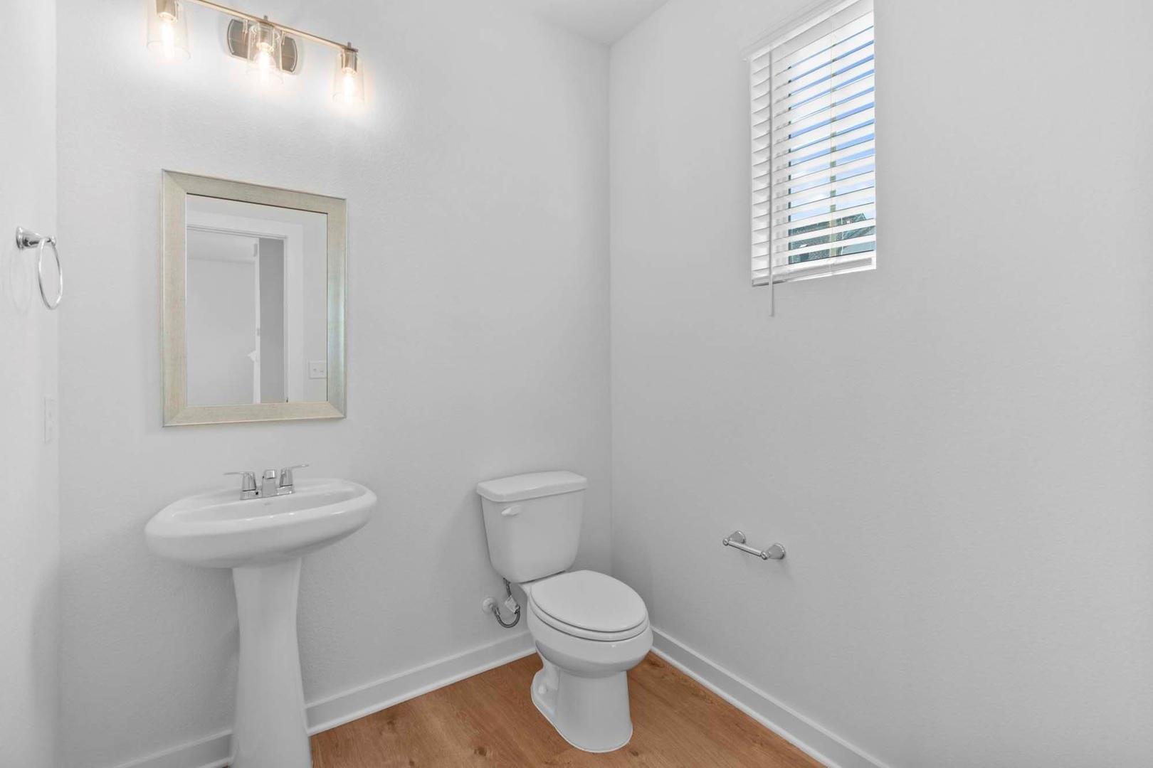 6400 Stockman Dr # 6, Austin, TX 78747