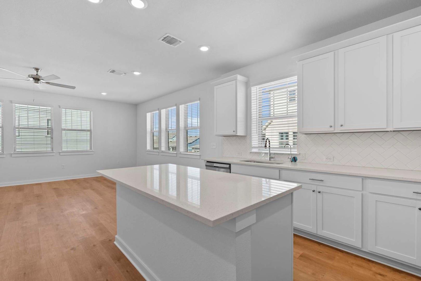 6400 Stockman Dr # 6, Austin, TX 78747