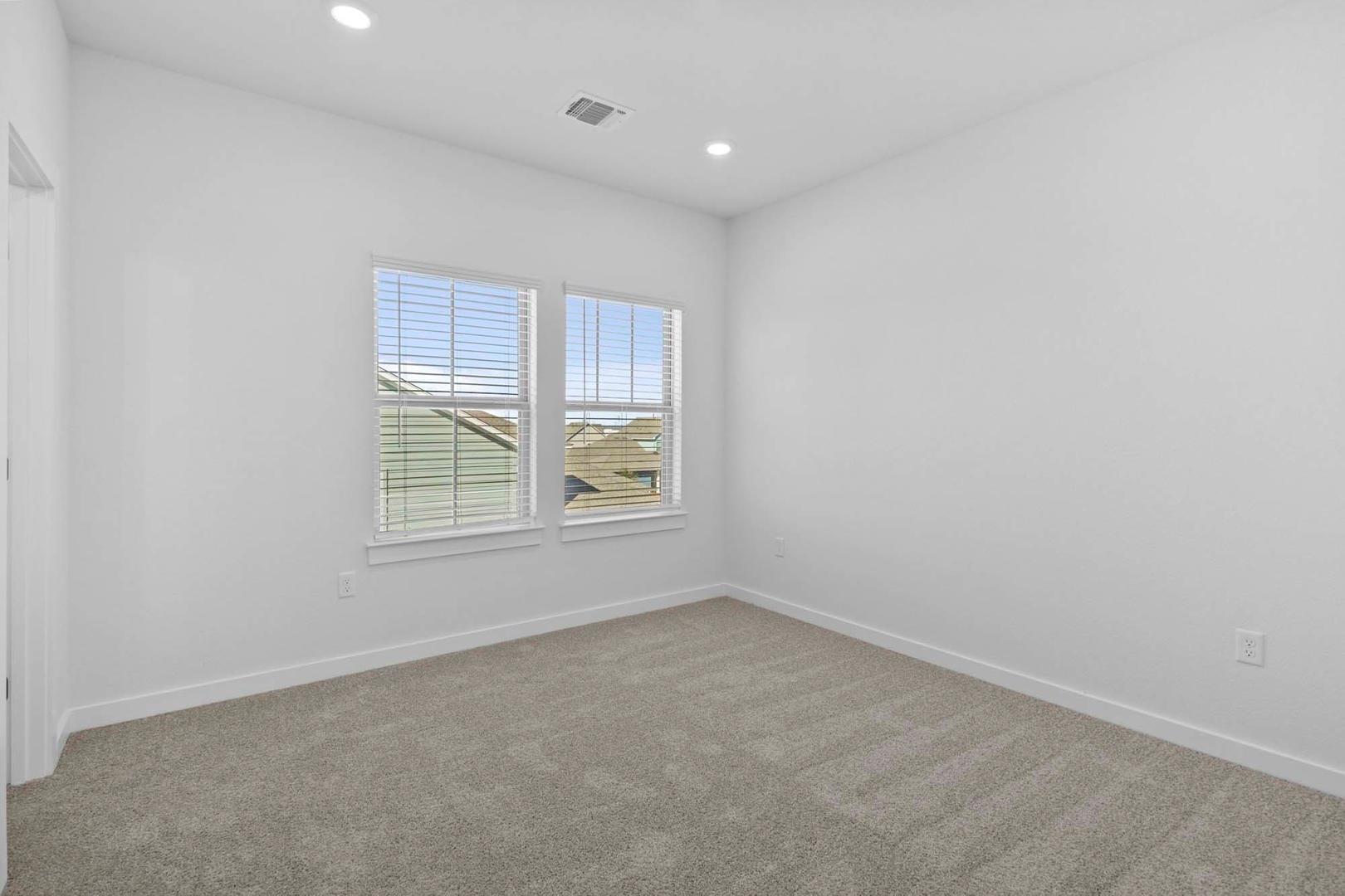 6400 Stockman Dr # 6, Austin, TX 78747