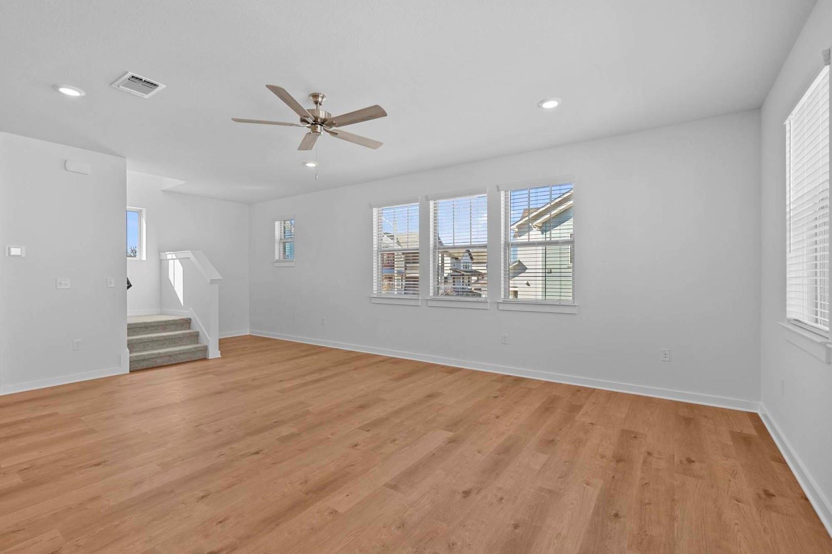 6400 Stockman Dr # 6, Austin, TX 78747