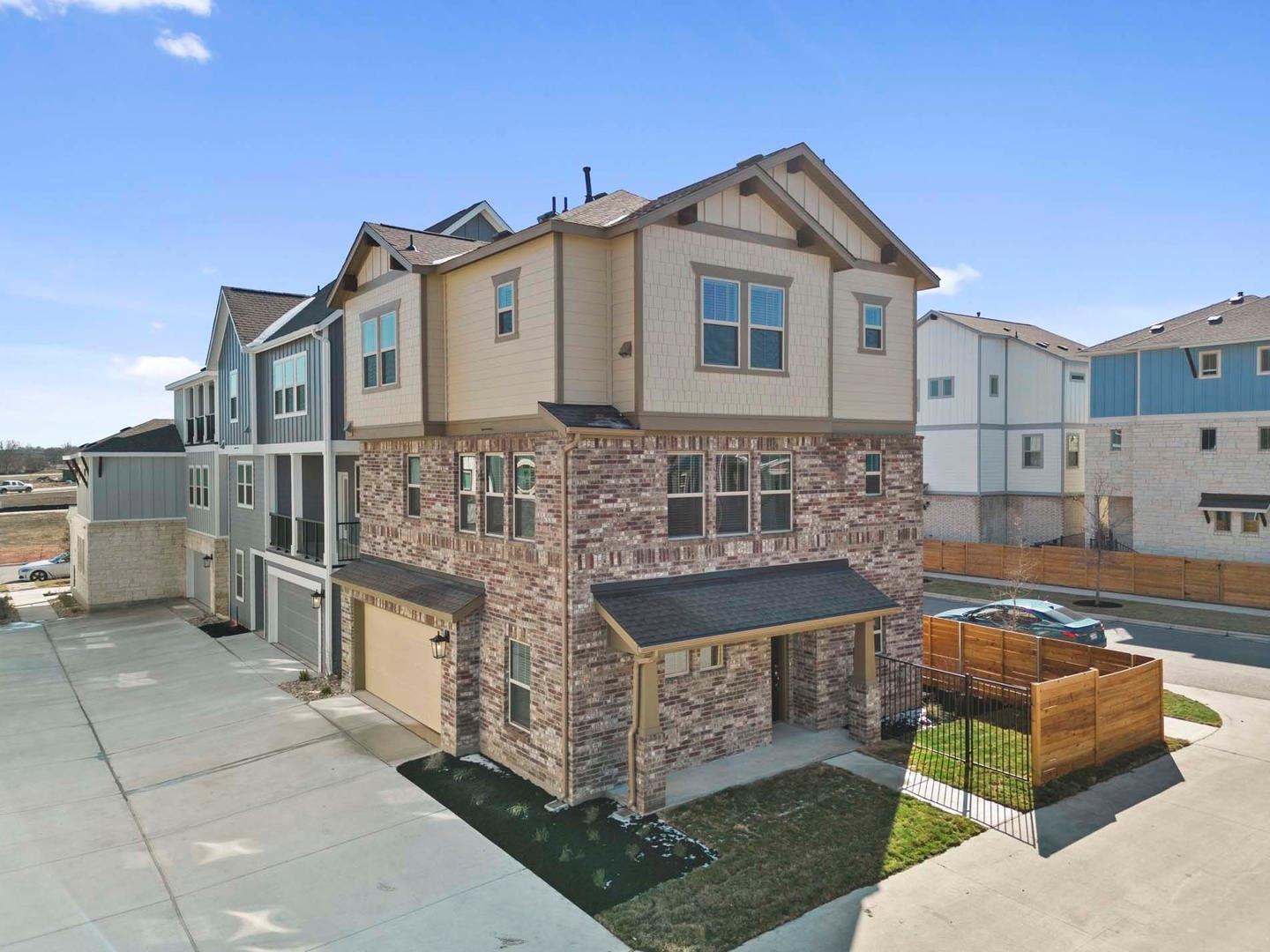 6400 Stockman Dr # 6, Austin, TX 78747