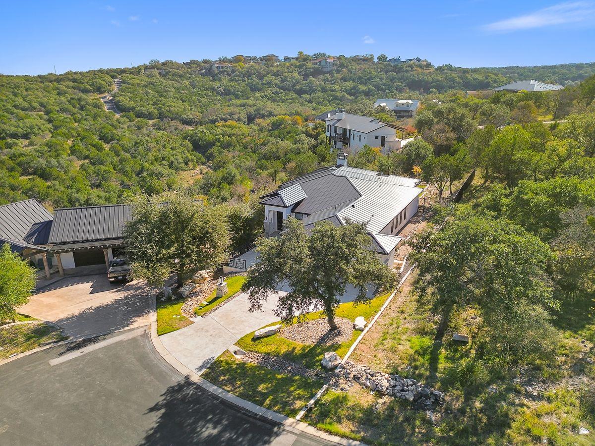 105 Golden Eagle, Horseshoe Bay, TX 78657