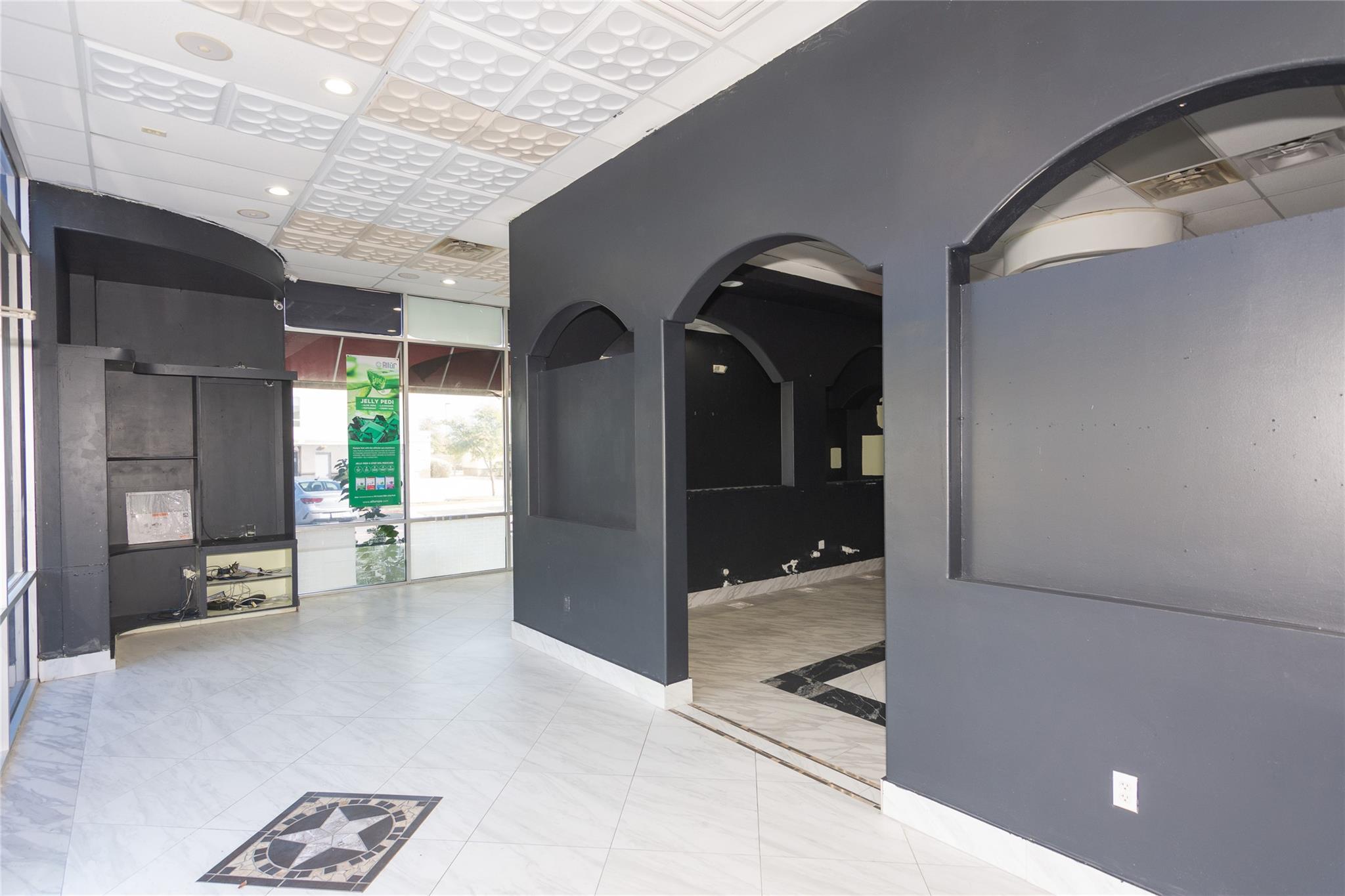 399 W Louis Henna Blvd # A, Austin, TX 78728