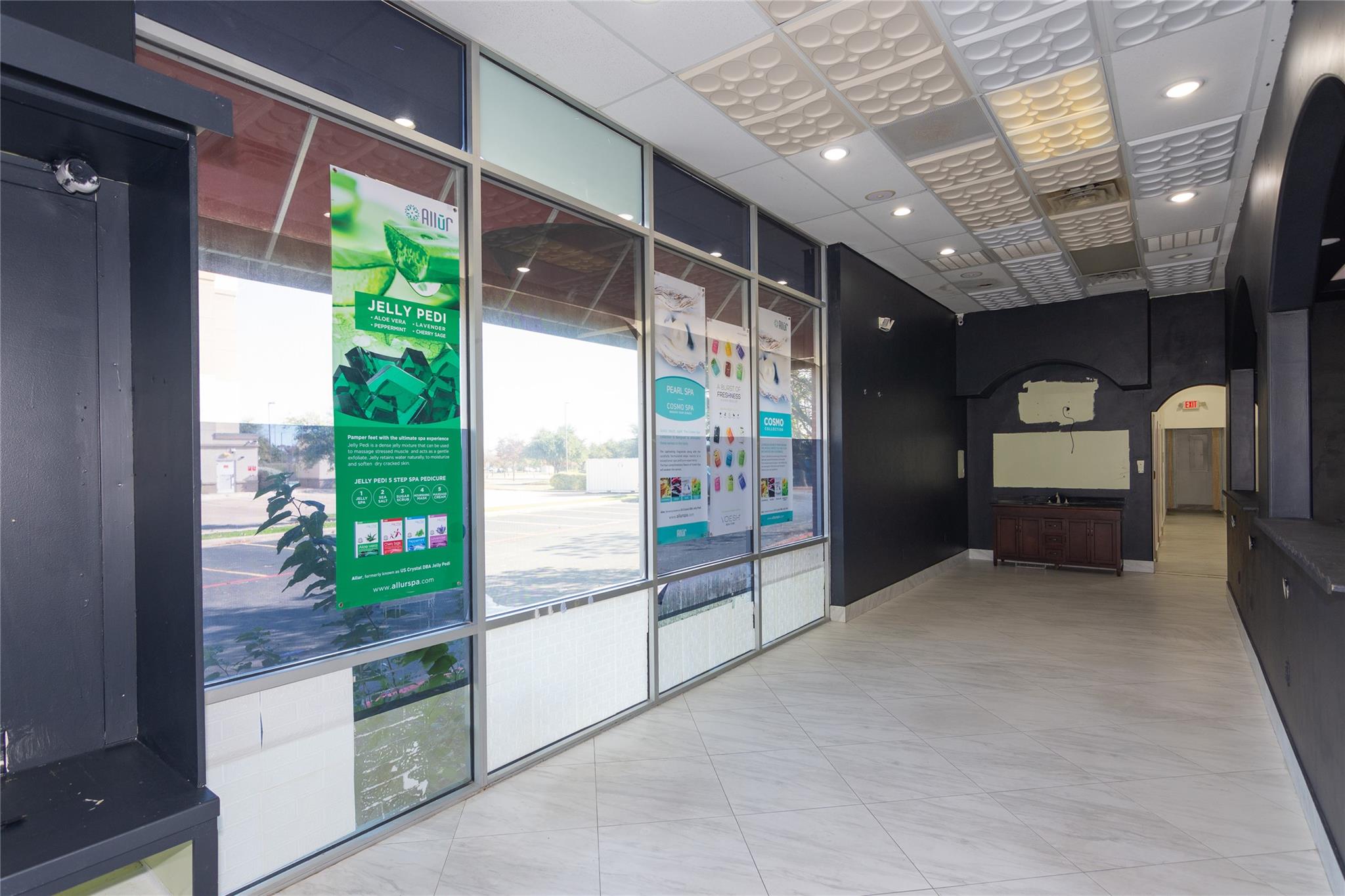 399 W Louis Henna Blvd # A, Austin, TX 78728