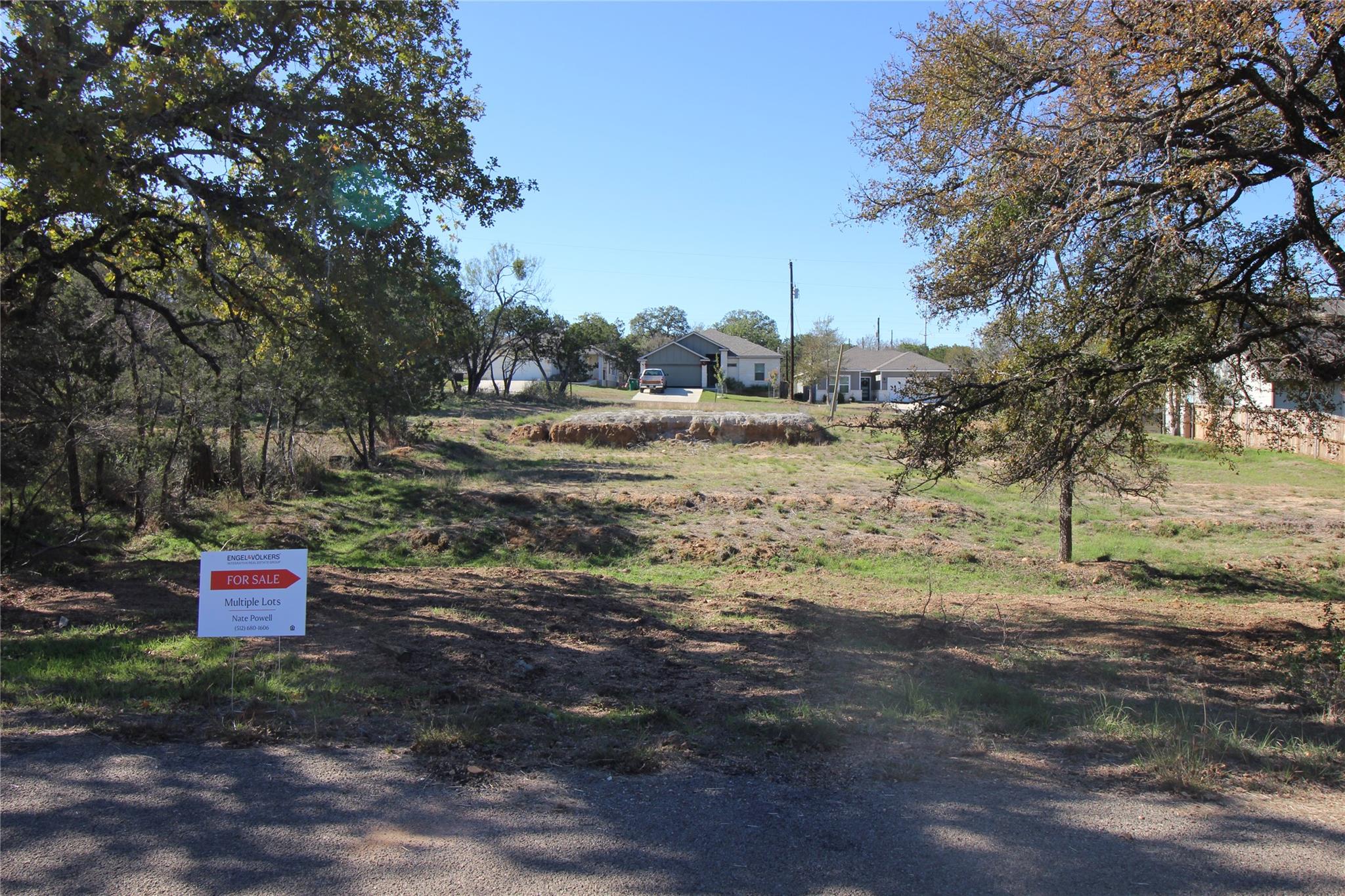 732 Aspen Ln, Cottonwood Shores, TX 78657