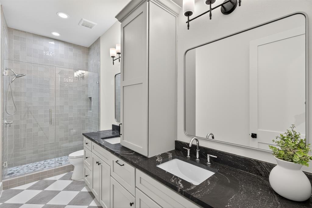 2001 Granite Cv., Kingsland, TX 78639