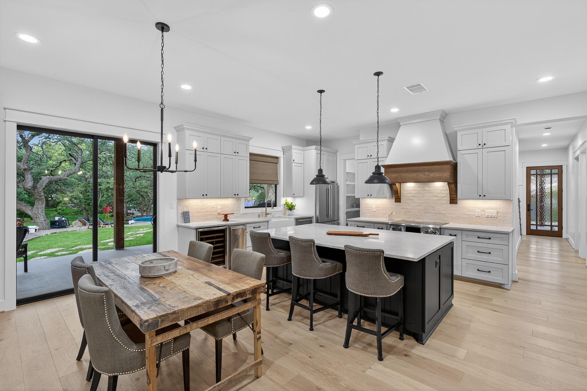 2001 Granite Cv., Kingsland, TX 78639