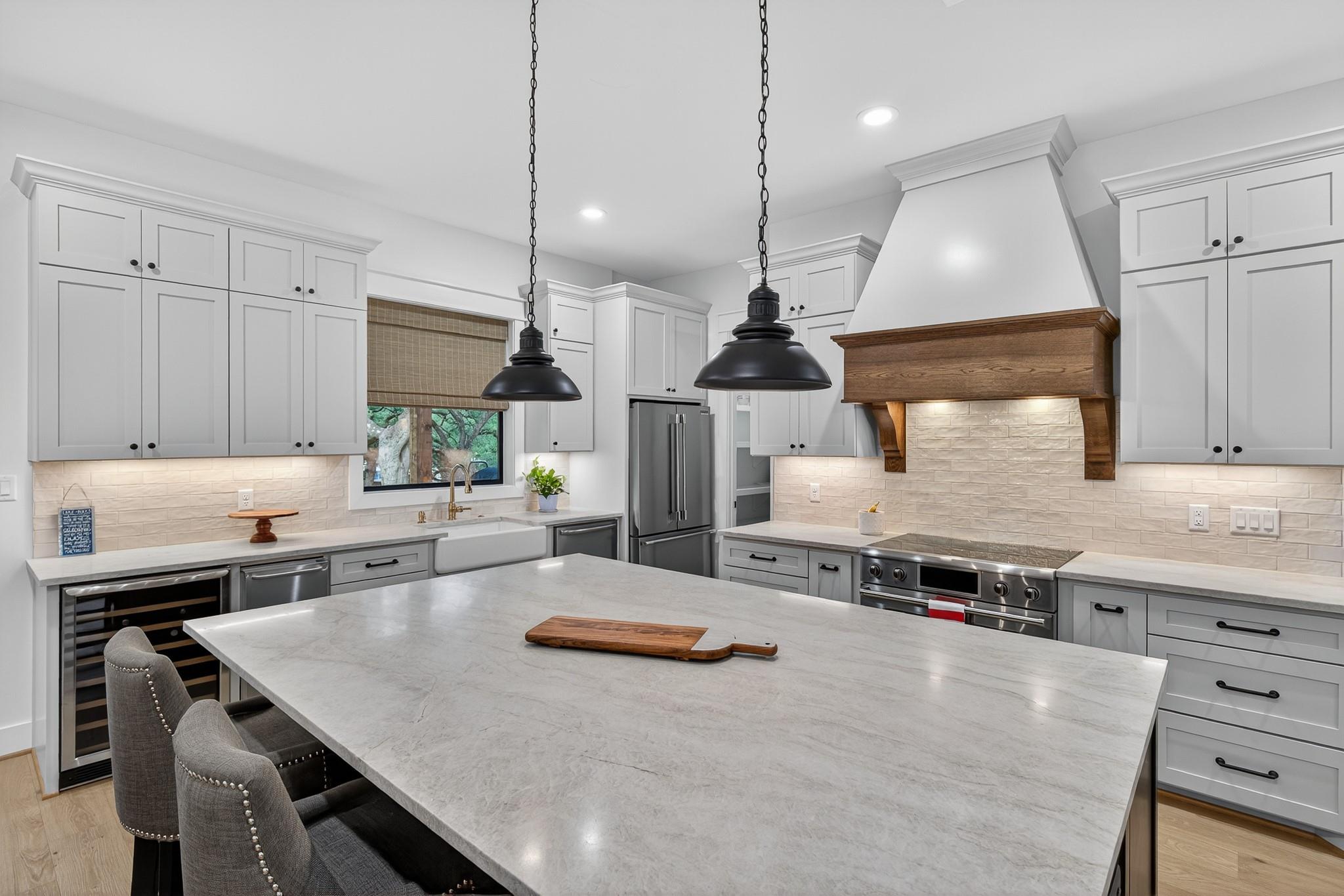 2001 Granite Cv., Kingsland, TX 78639