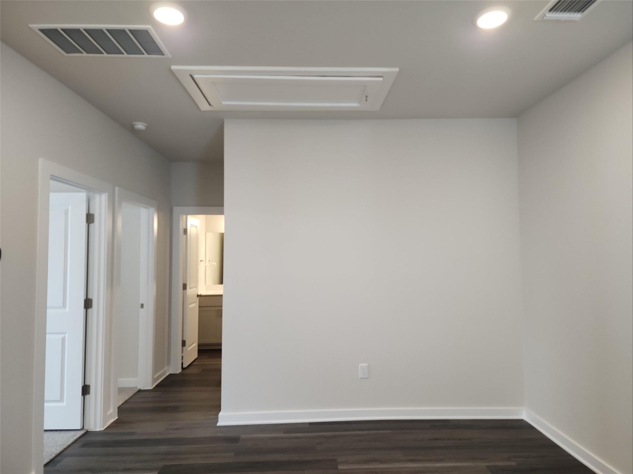 2349 Moon Tower Trl, Leander, TX 78641