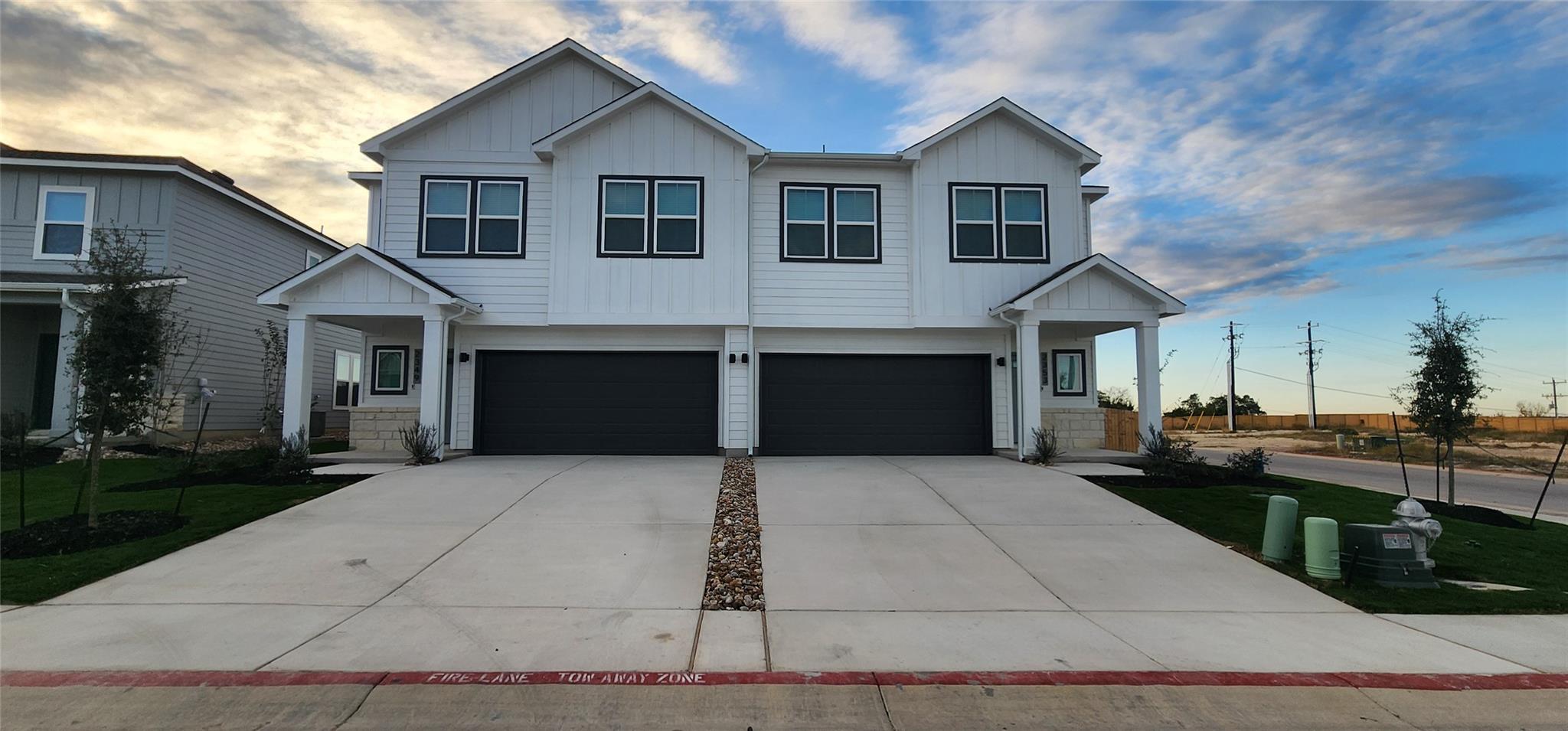 2349 Moon Tower Trl, Leander, TX 78641