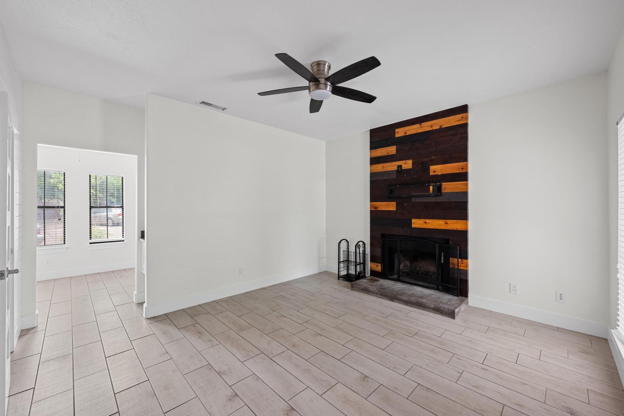 4401 Speedway St # 114, Austin, TX 78751