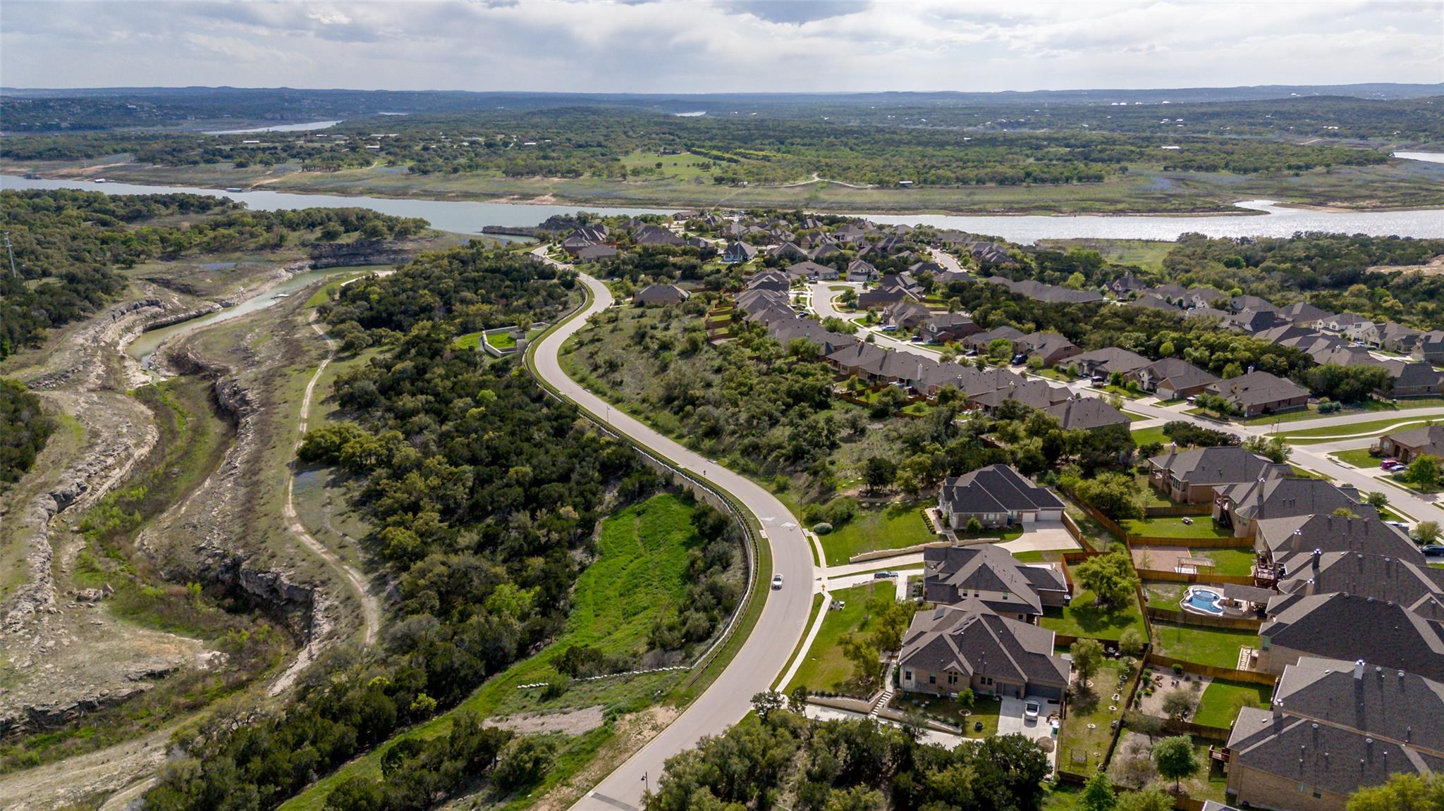 7608 Tessera Pkwy, Lago Vista, TX 78645