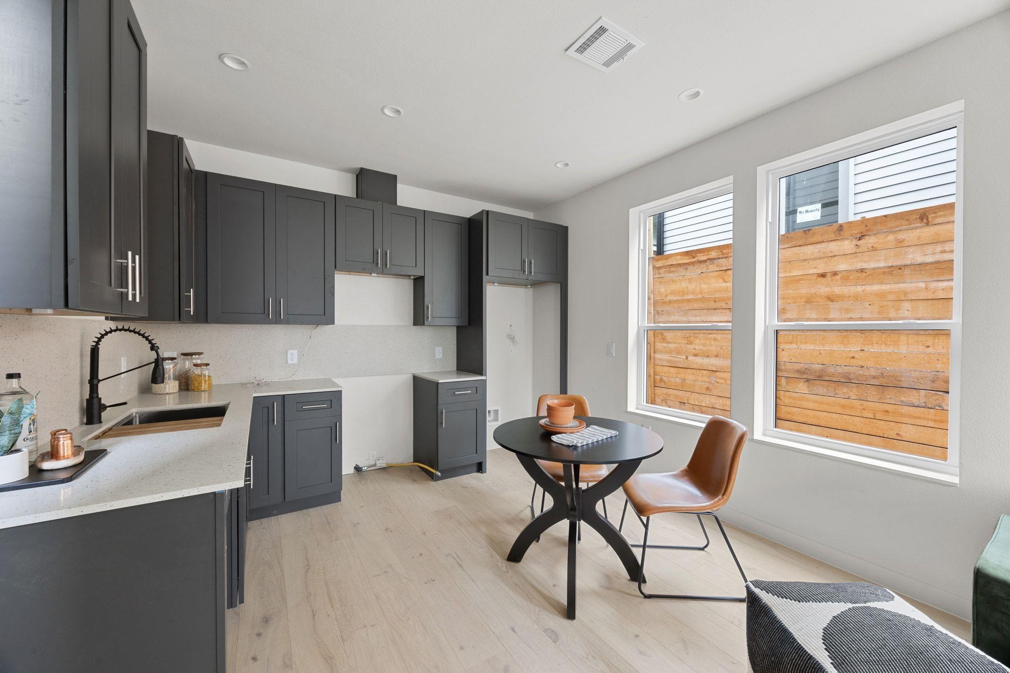 1709 Maple Ave # 2A, Austin, TX 78702