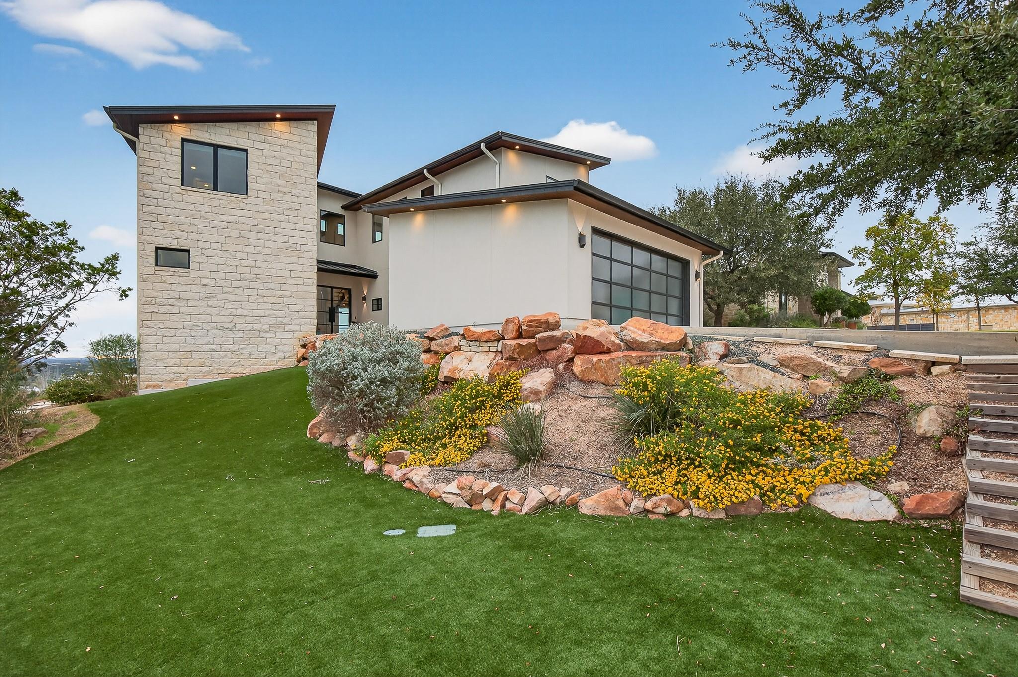 209 Dalton Cir, Horseshoe Bay, TX 78657