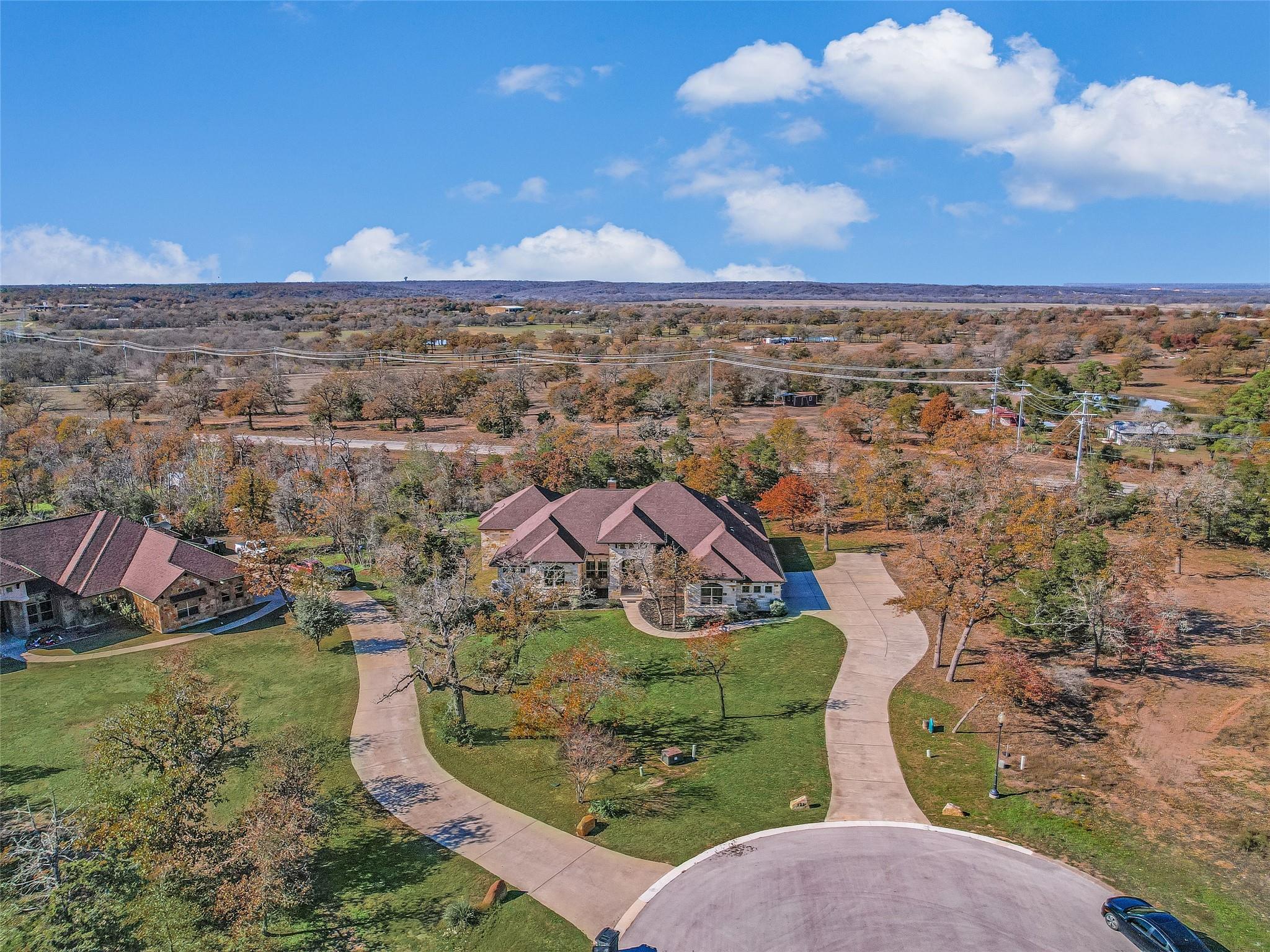 121 Wagon Gap Ct, Bastrop, TX 78602