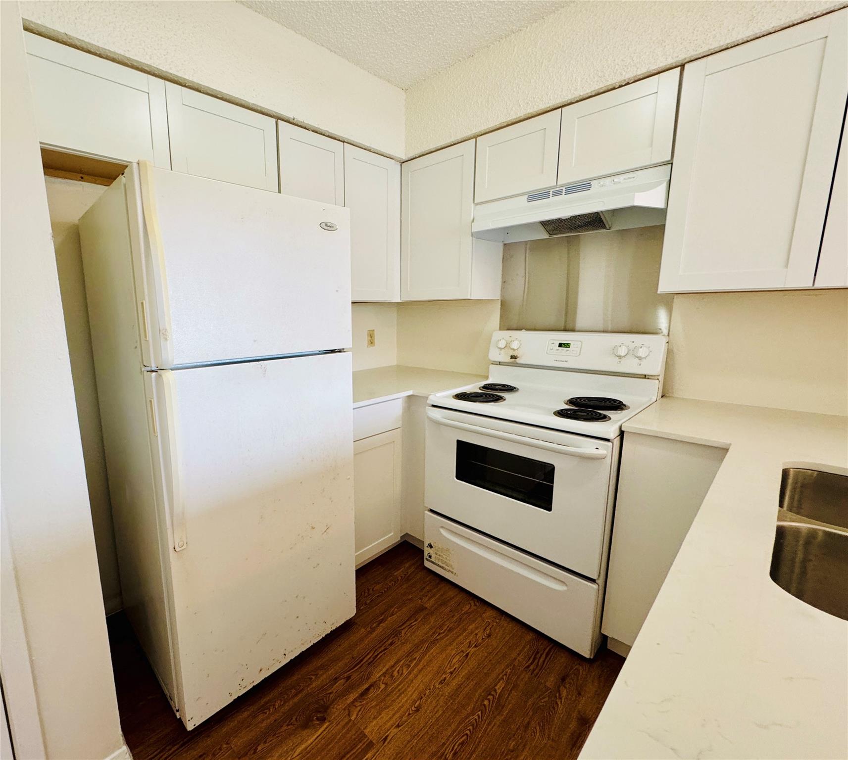 8905 Parkfield Dr # 101, Austin, TX 78758