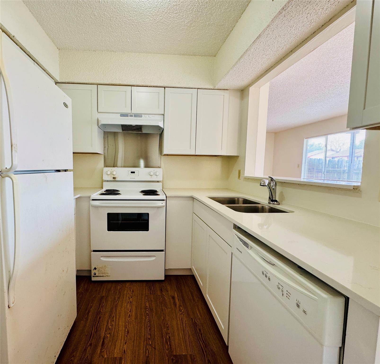 8905 Parkfield Dr # 101, Austin, TX 78758