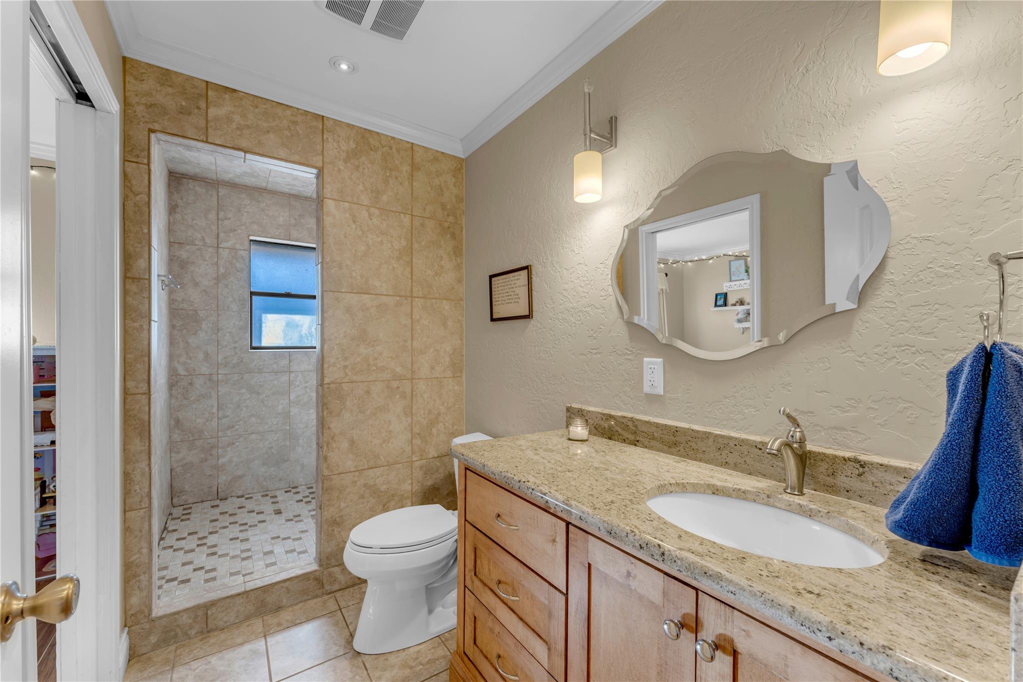 213 Corder Ln, Burnet, TX 78611