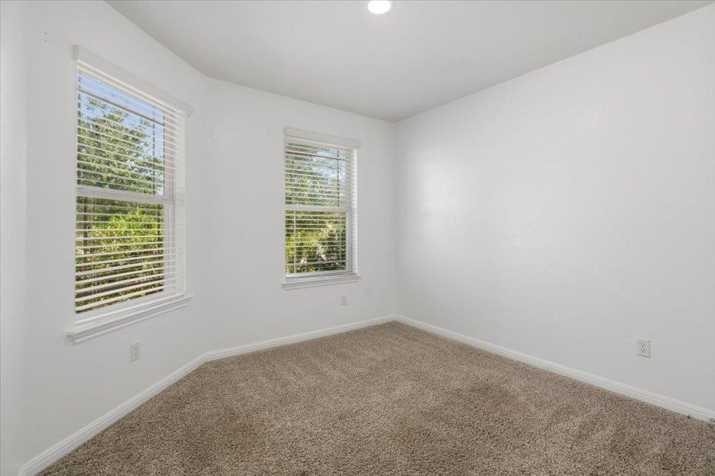 19040 Kimberlite Dr, Pflugerville, TX 78660