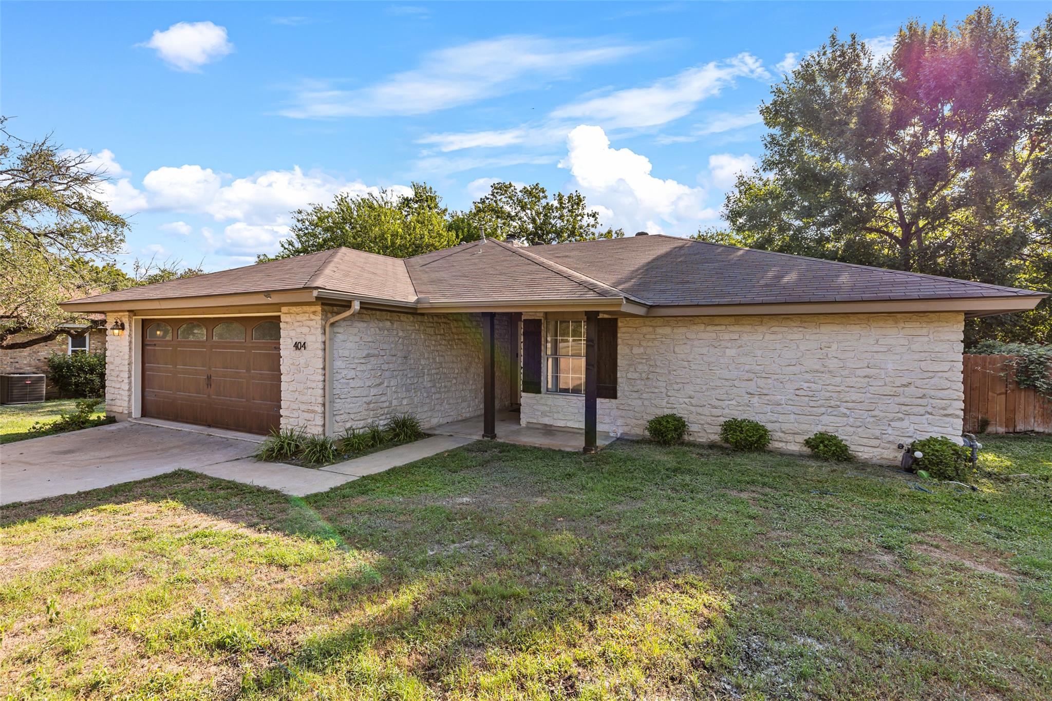 404 Innwood Dr, Georgetown, TX 78628