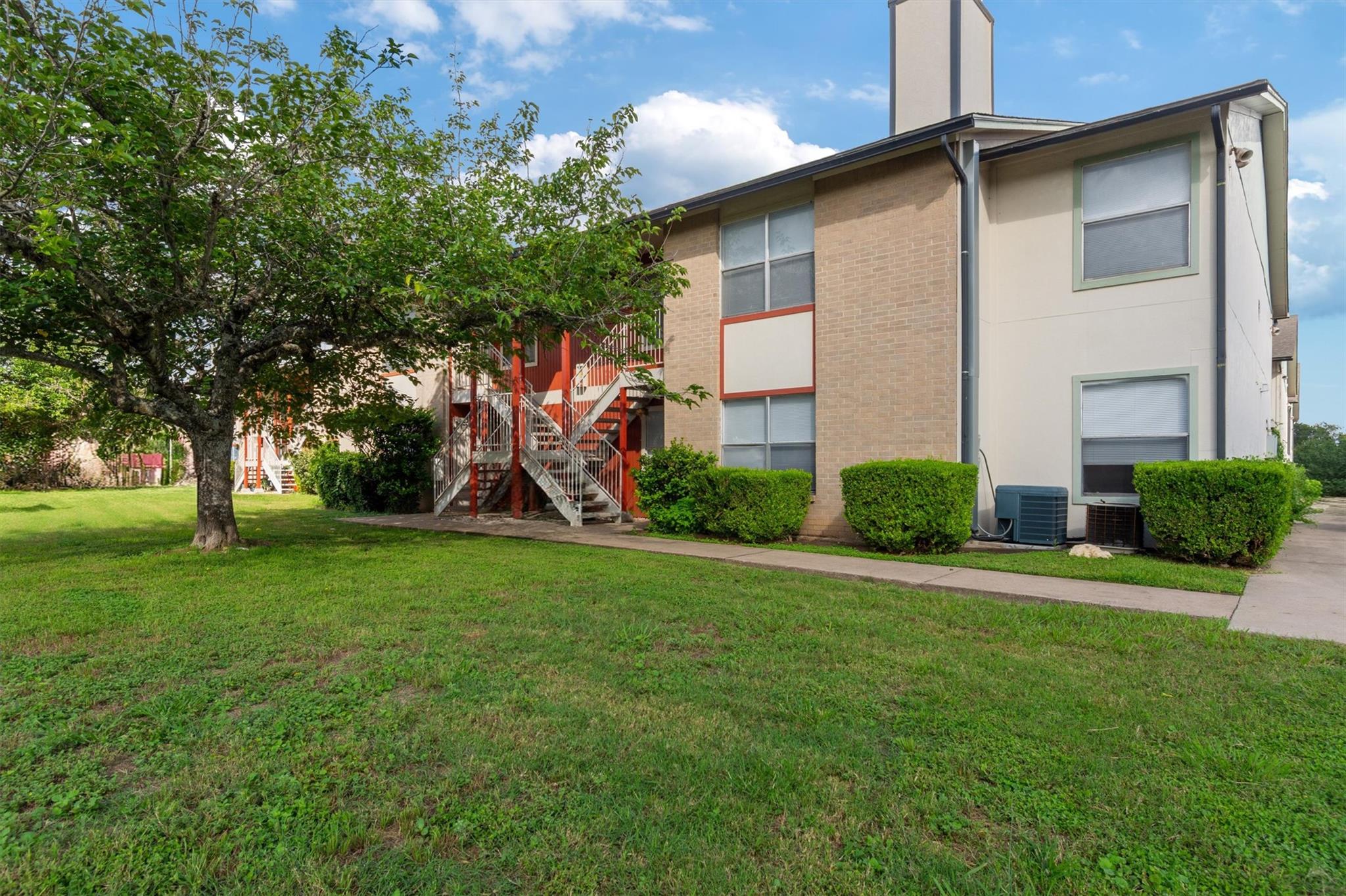 205 Craddock Ave # D7, San Marcos, TX 78666