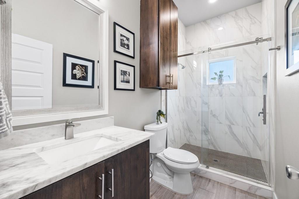 711 Chinkapin Dr, Fredericksburg, TX 78624