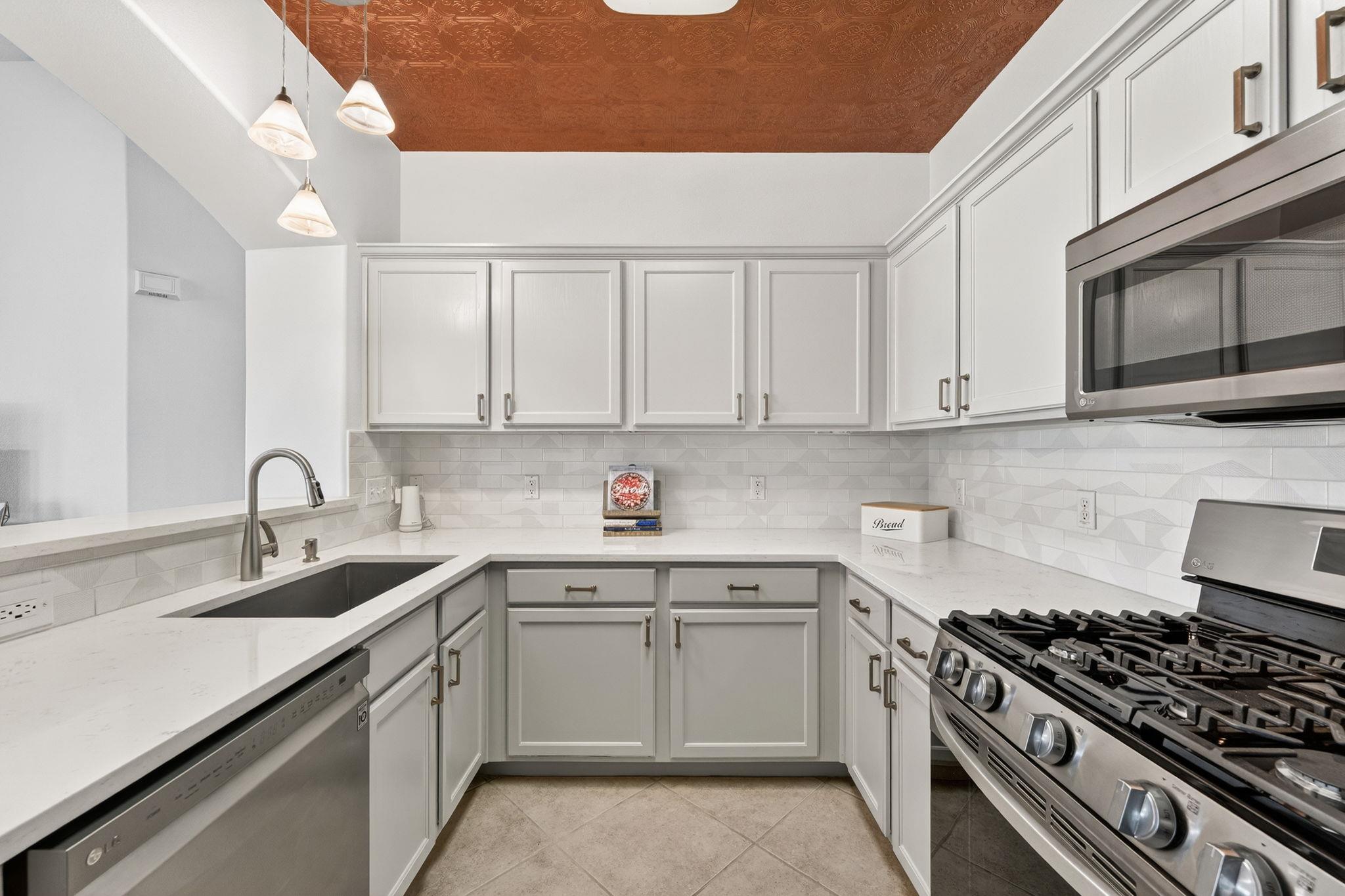 6801 Beckett Rd # 114R, Austin, TX 78749