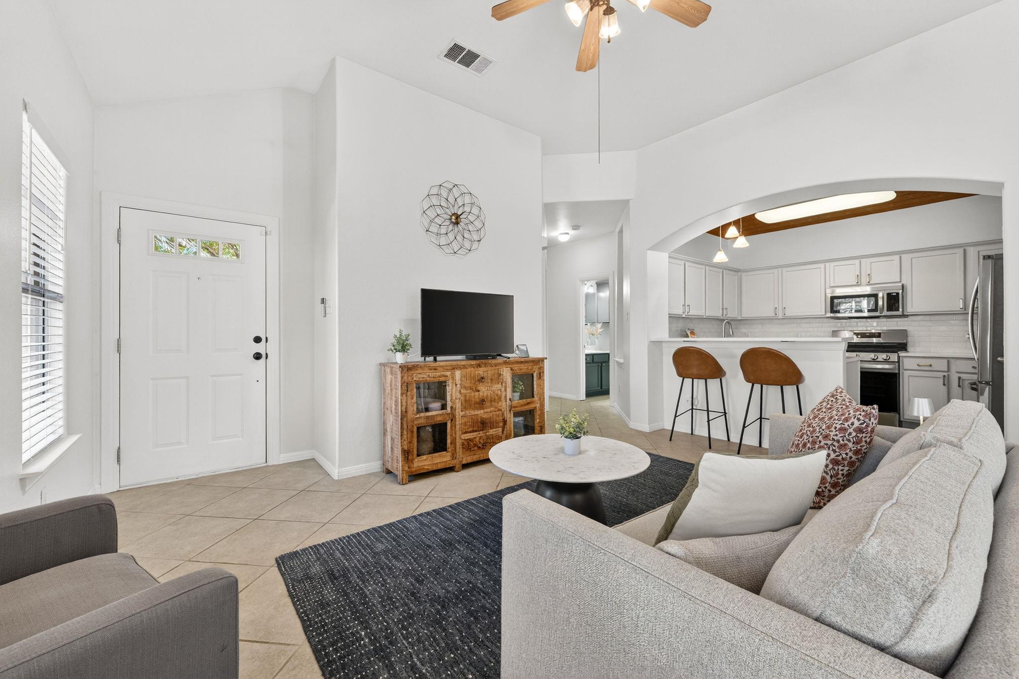 6801 Beckett Rd # 114R, Austin, TX 78749