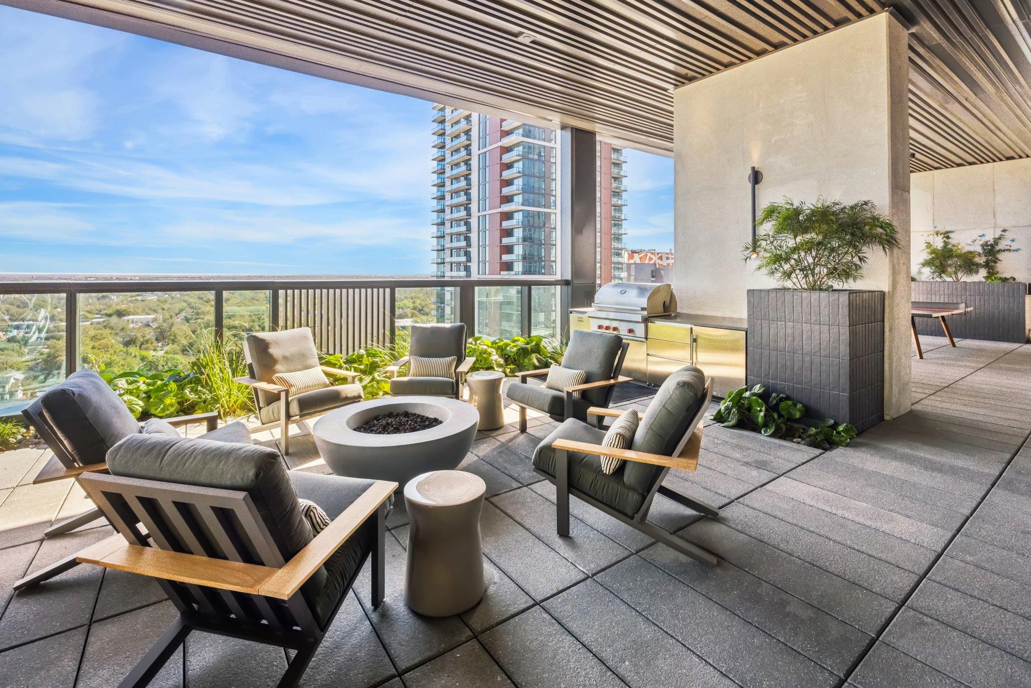 610 Davis St # 5007, Austin, TX 78701