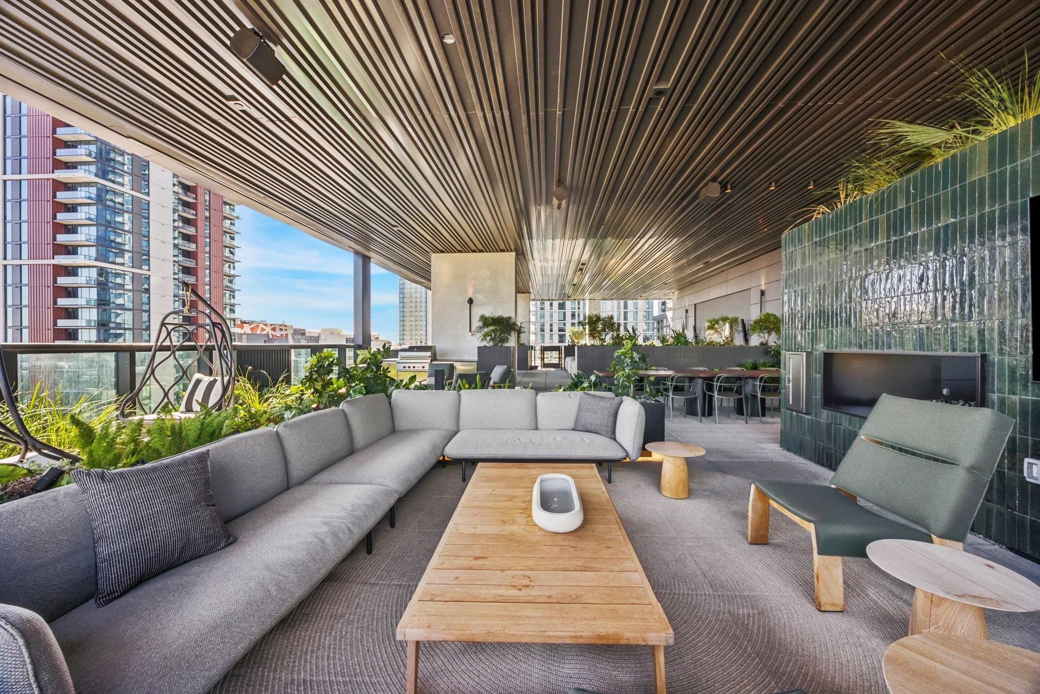 610 Davis St # 5007, Austin, TX 78701