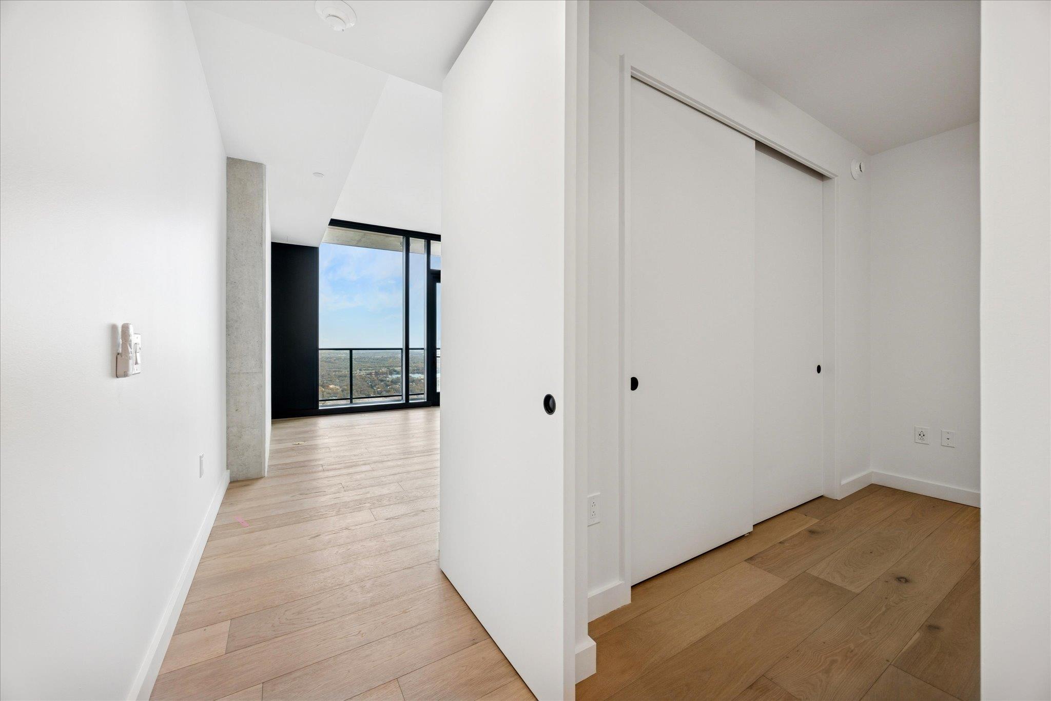 610 Davis St # 5007, Austin, TX 78701