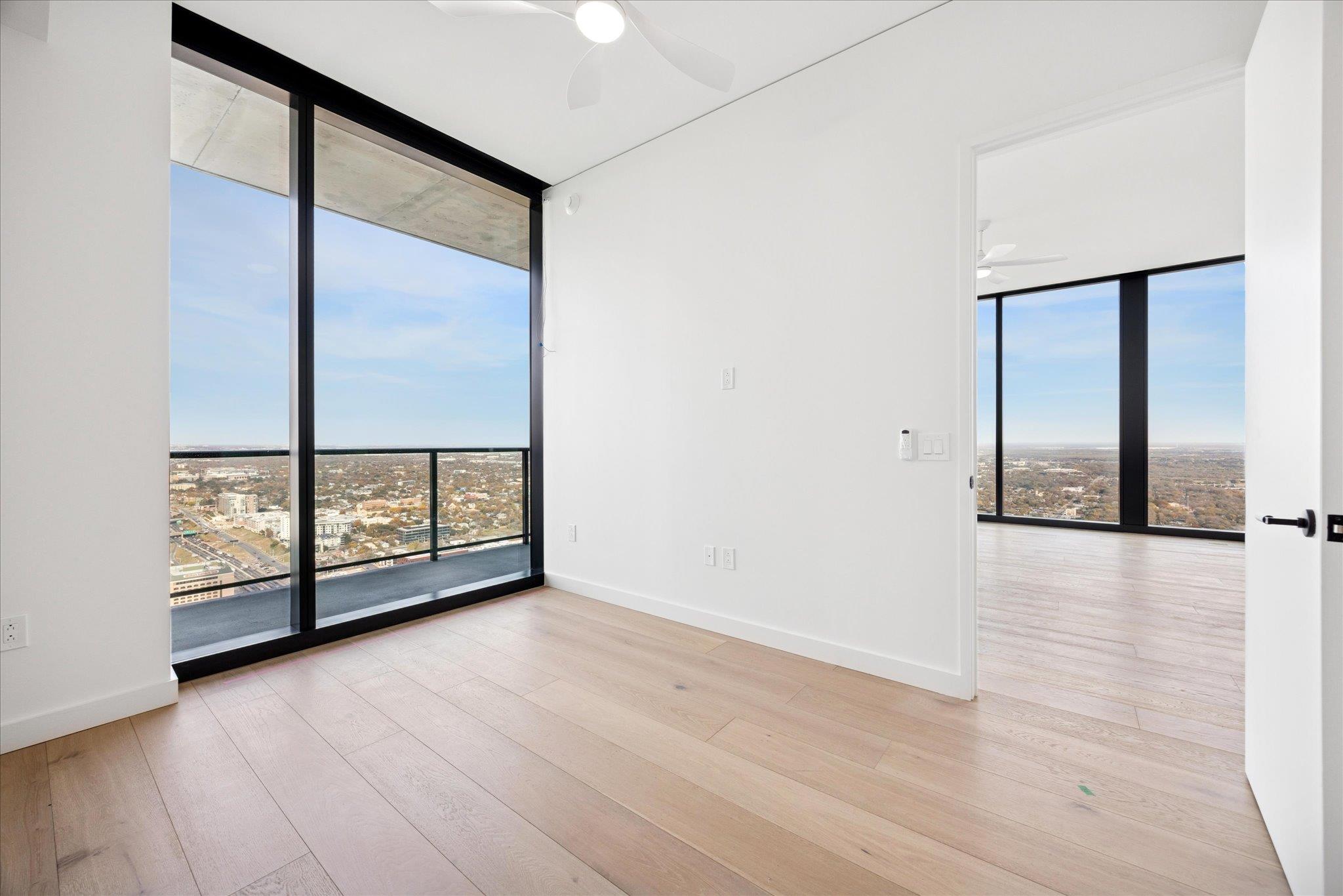 610 Davis St # 5007, Austin, TX 78701