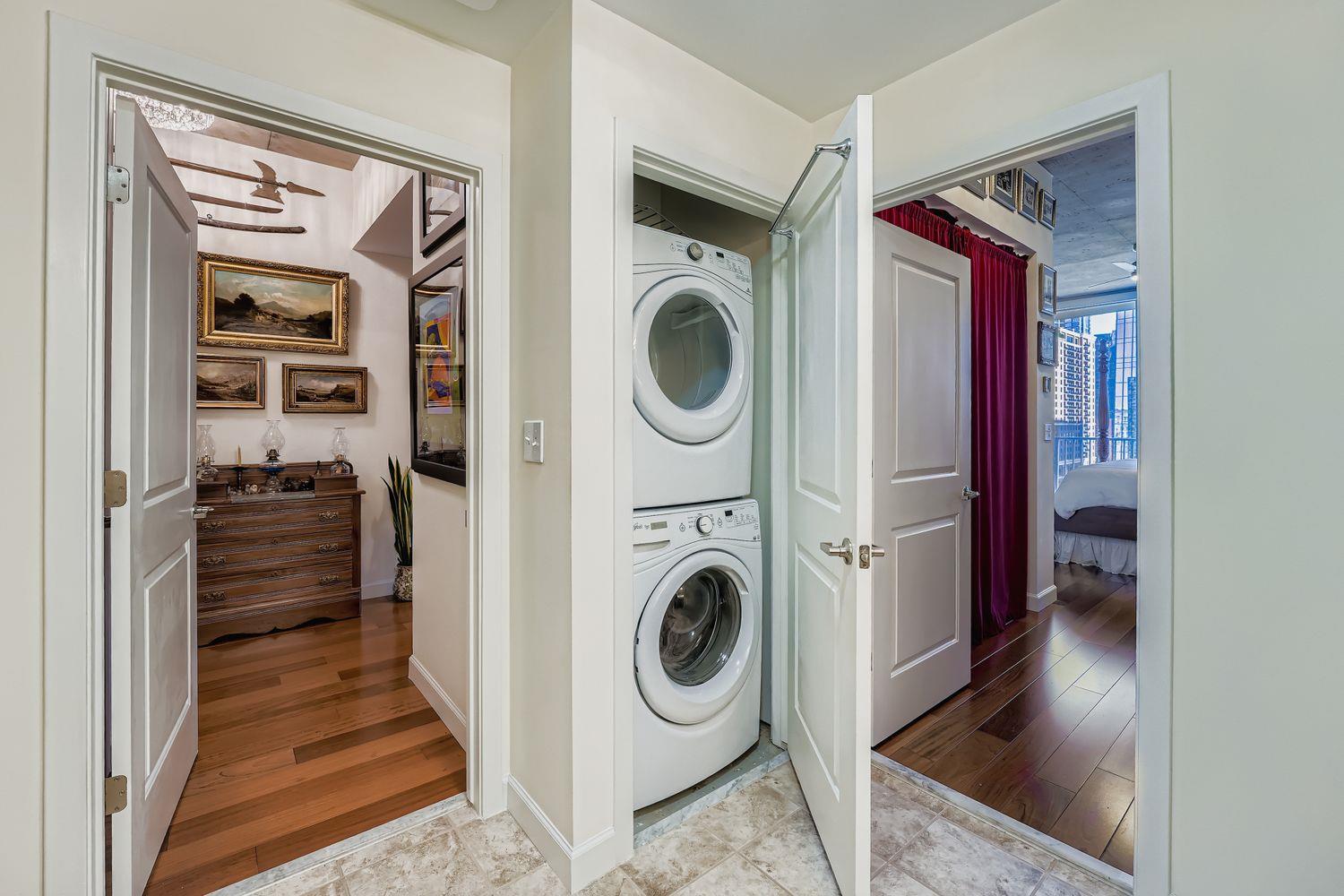 360 Nueces St # 1507, Austin, TX 78701