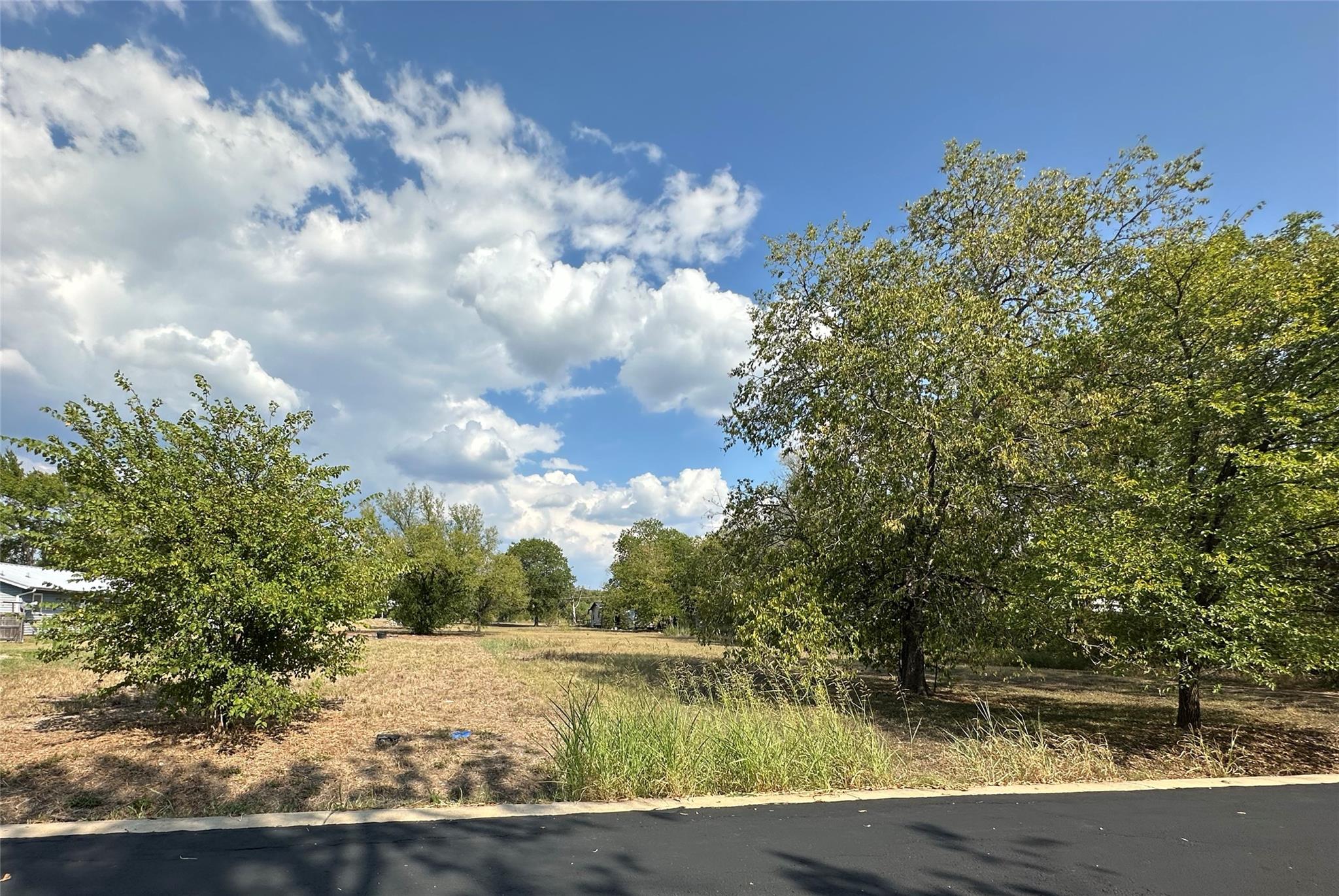 2208 B Pecan St, Bastrop, TX 78602