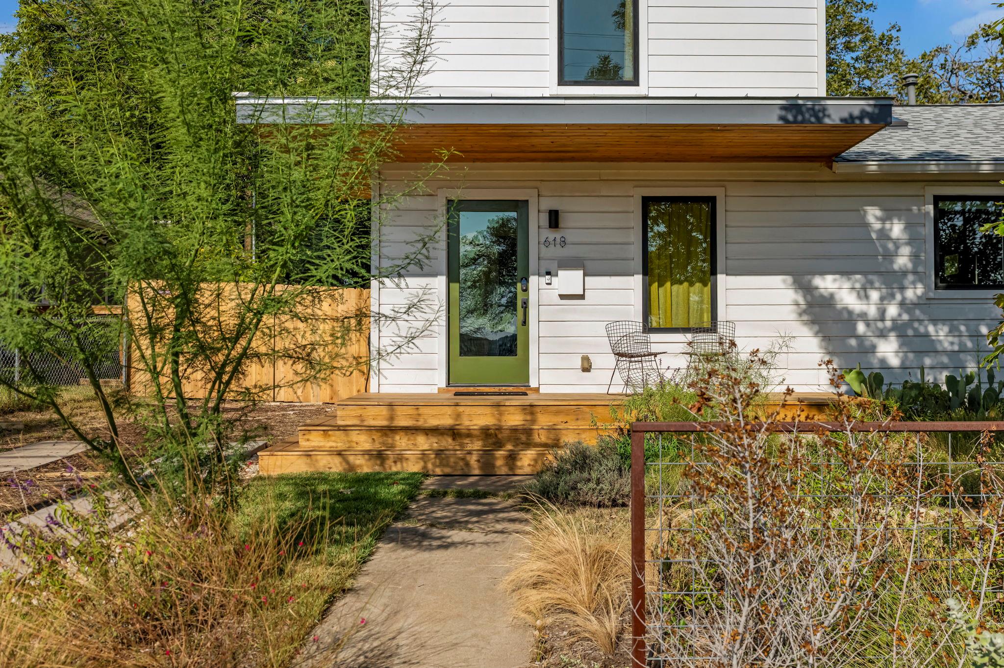 618 Denson Dr, Austin, TX 78752