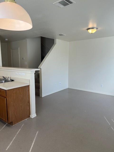 1105 Christopher Dr # B, Round Rock, TX 78681