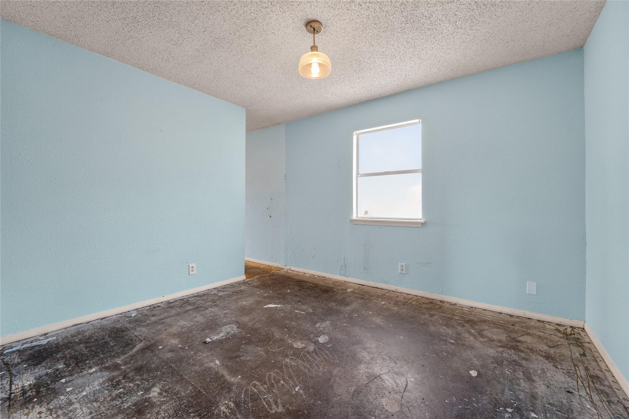 706 Cargill Dr, Spicewood, TX 78669