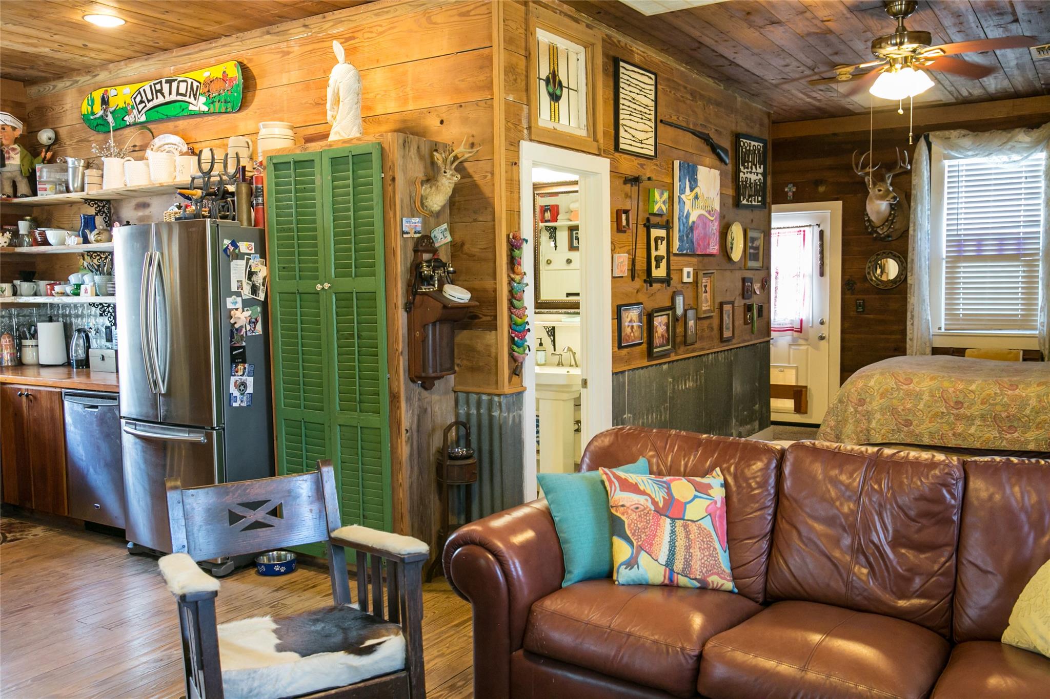 12400 E Texas St, Burton, TX 77835