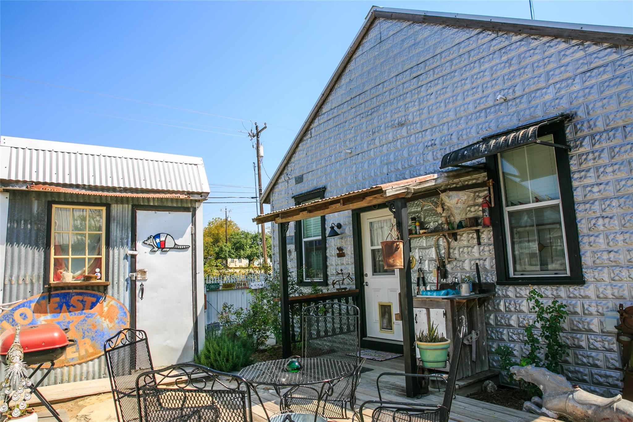 12400 E Texas St, Burton, TX 77835