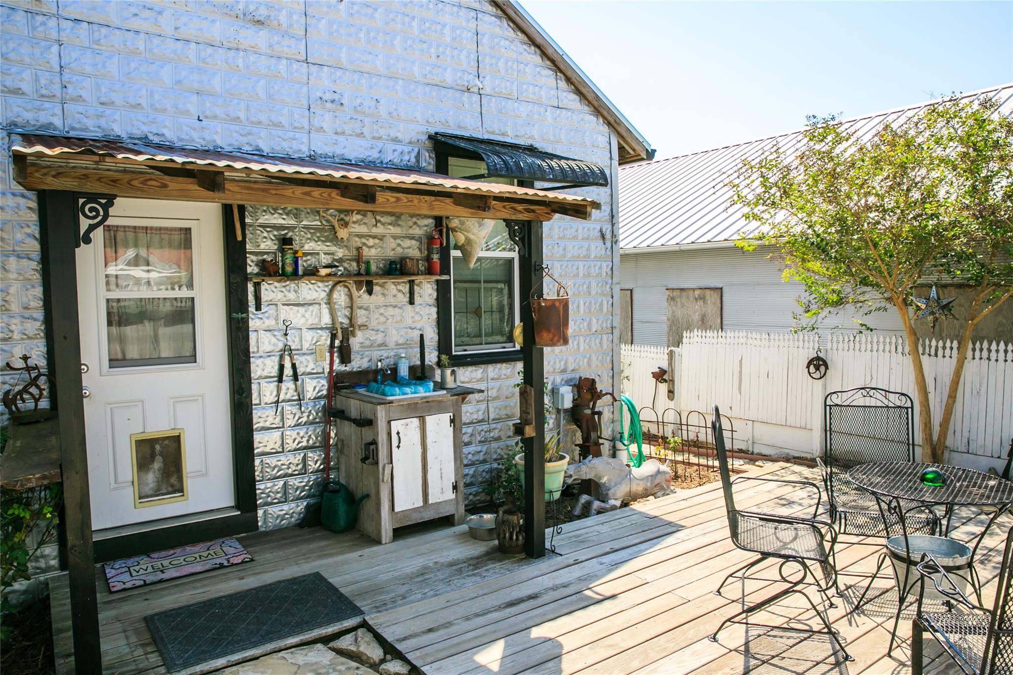 12400 E Texas St, Burton, TX 77835