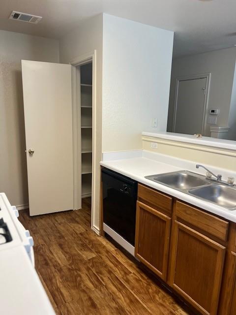 1017 Christopher Ave # B, Round Rock, TX 78681