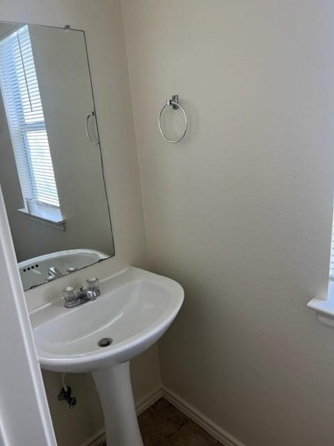 1017 Christopher Ave # B, Round Rock, TX 78681