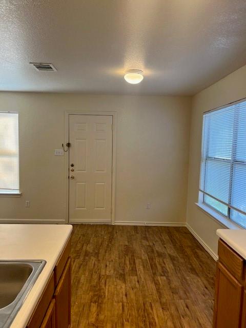 1017 Christopher Ave # B, Round Rock, TX 78681