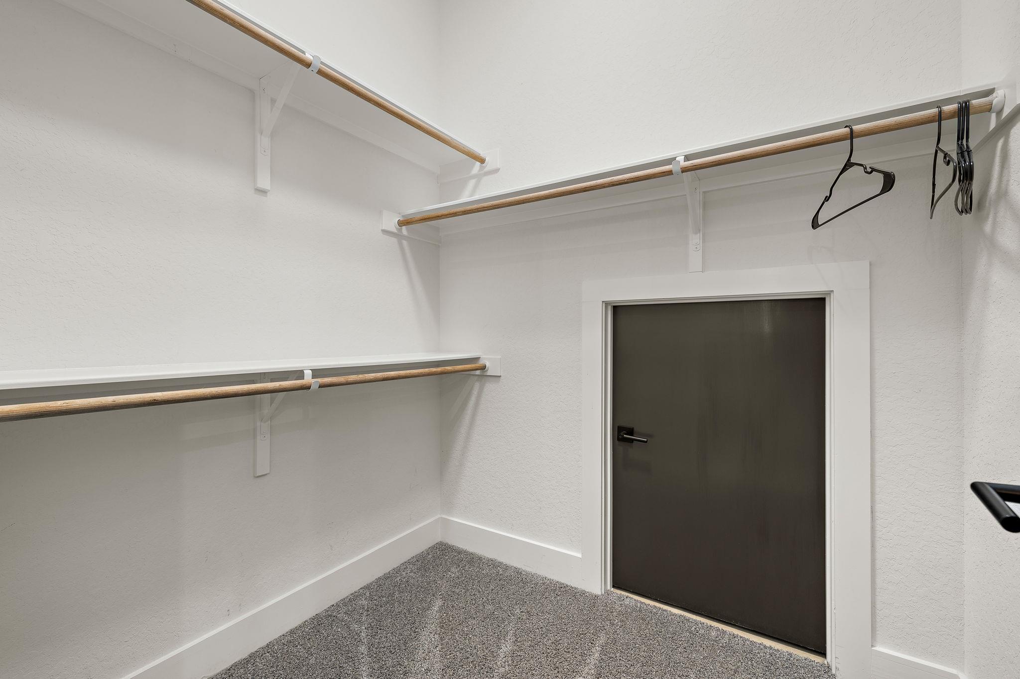 128 Village View Dr, Kingsland, TX 78639