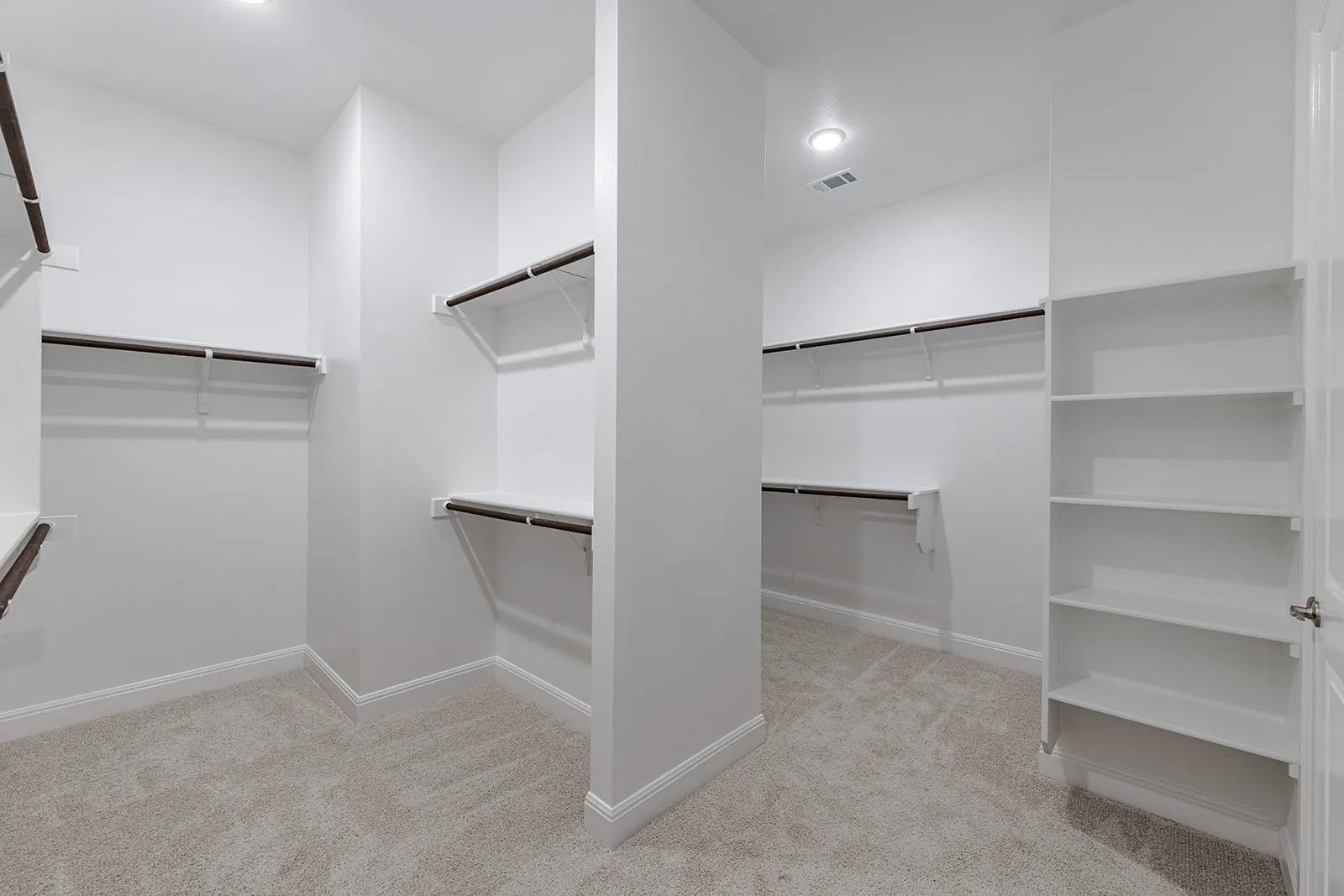 201 Clancy Dr, Liberty Hill, TX 78642