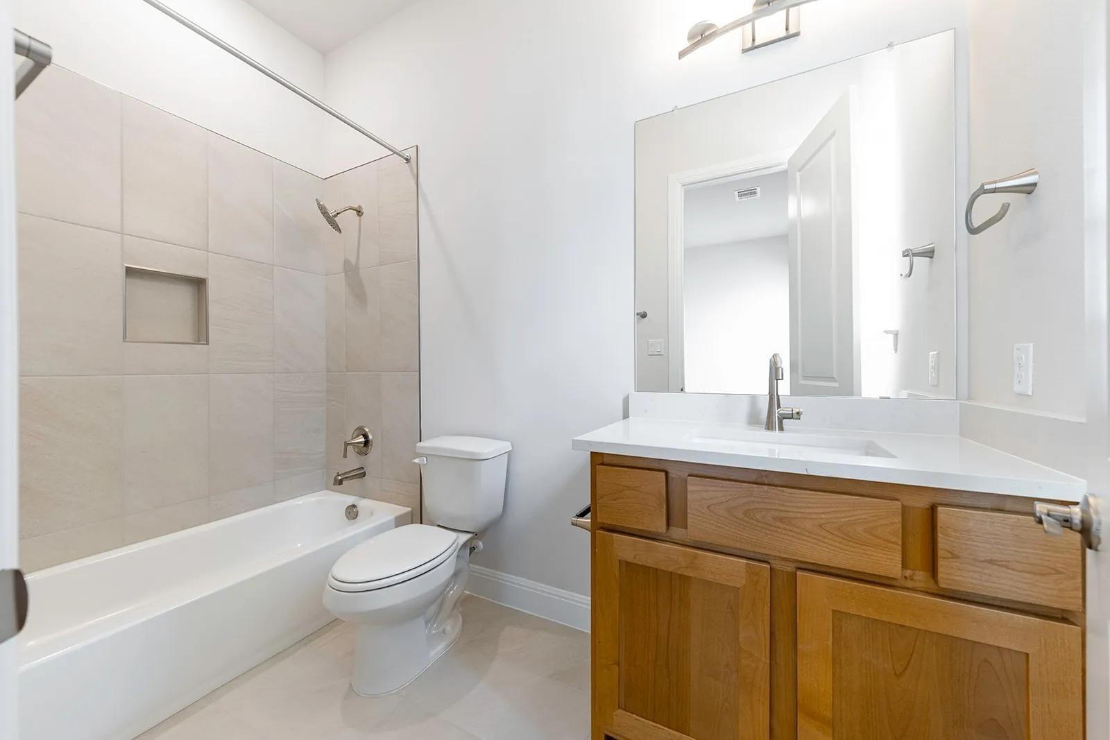 201 Clancy Dr, Liberty Hill, TX 78642