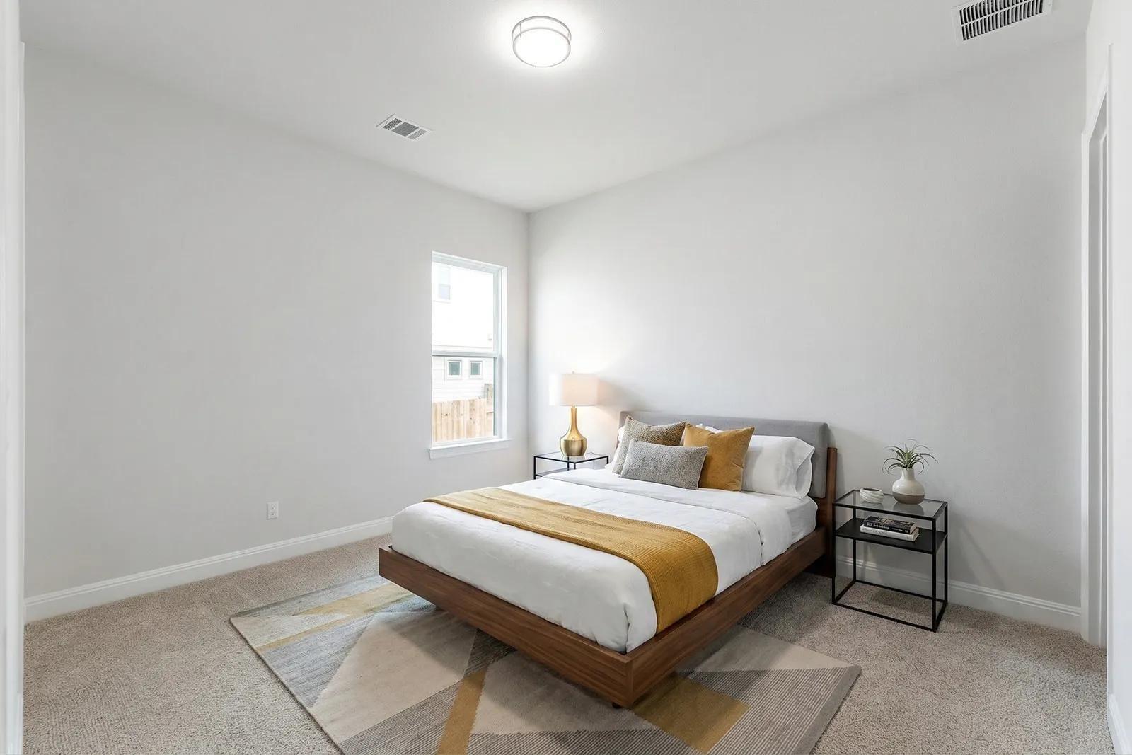 201 Clancy Dr, Liberty Hill, TX 78642