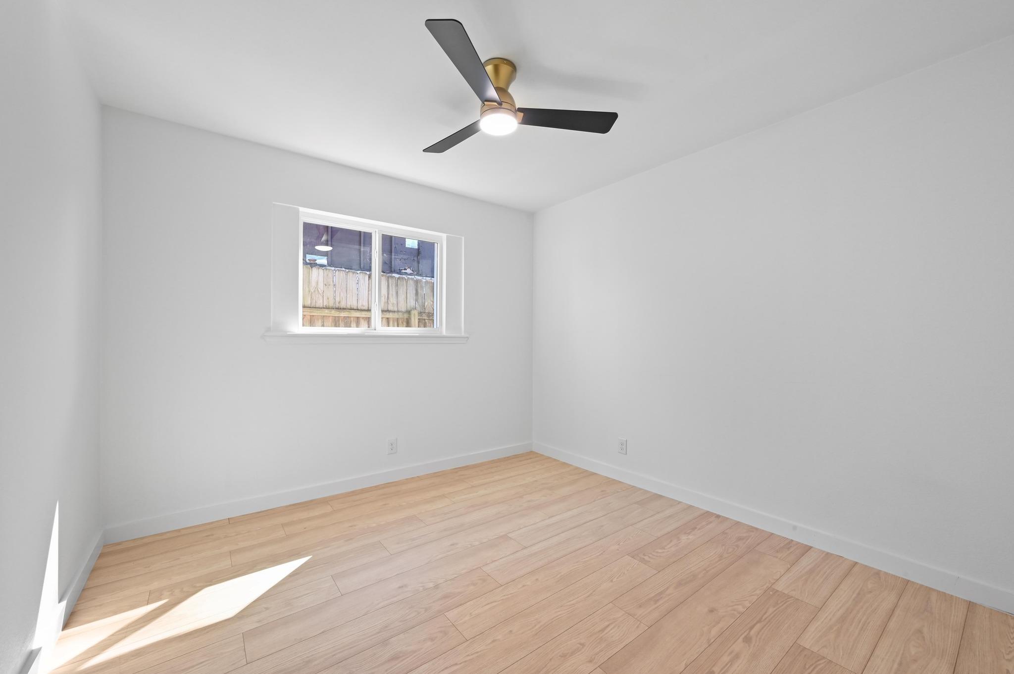 1017 Cripple Creek Dr, Austin, TX 78758