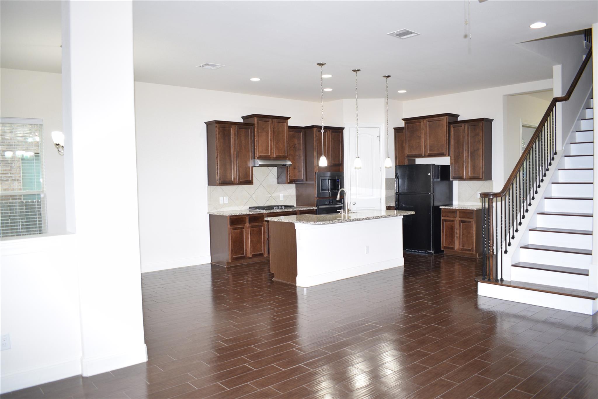 3001 Tempe Dr, Cedar Park, TX 78641