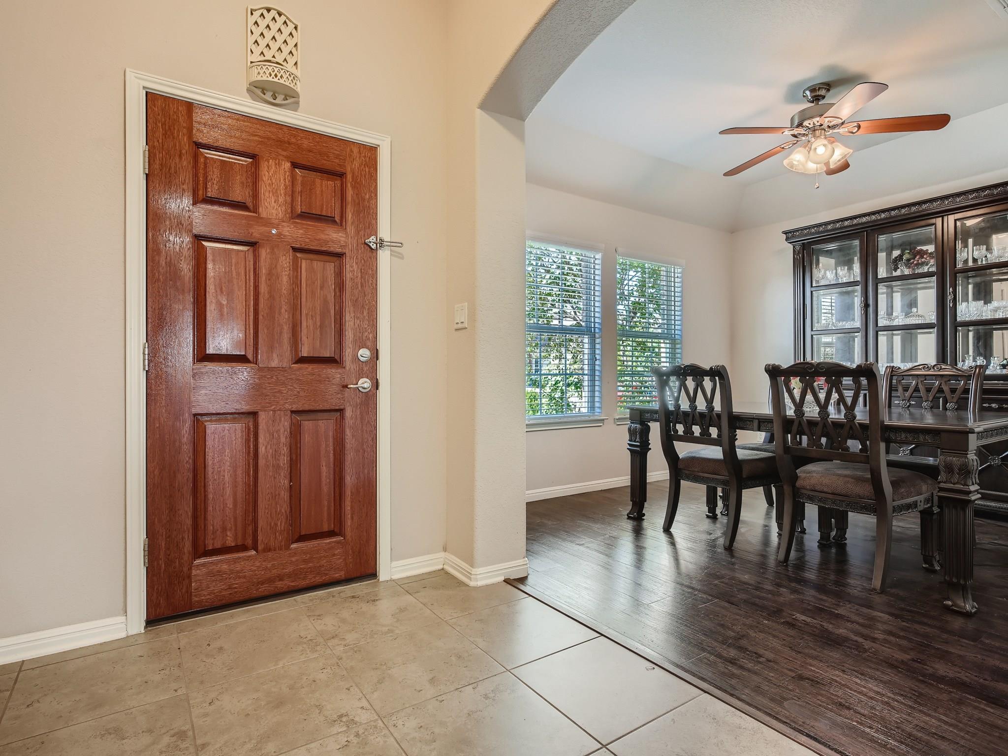 8241 Arezzo Dr, Round Rock, TX 78665